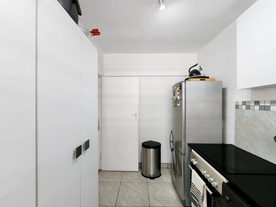 2 Bedroom Property for Sale in Green Point Western Cape